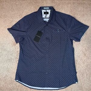 Buckle 7Diamonds Button Down